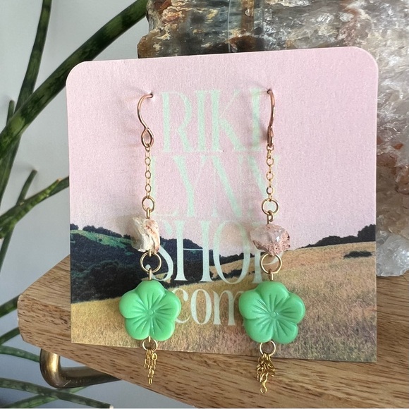 Fire Opal Flower Earrings - Picture 2 of 3